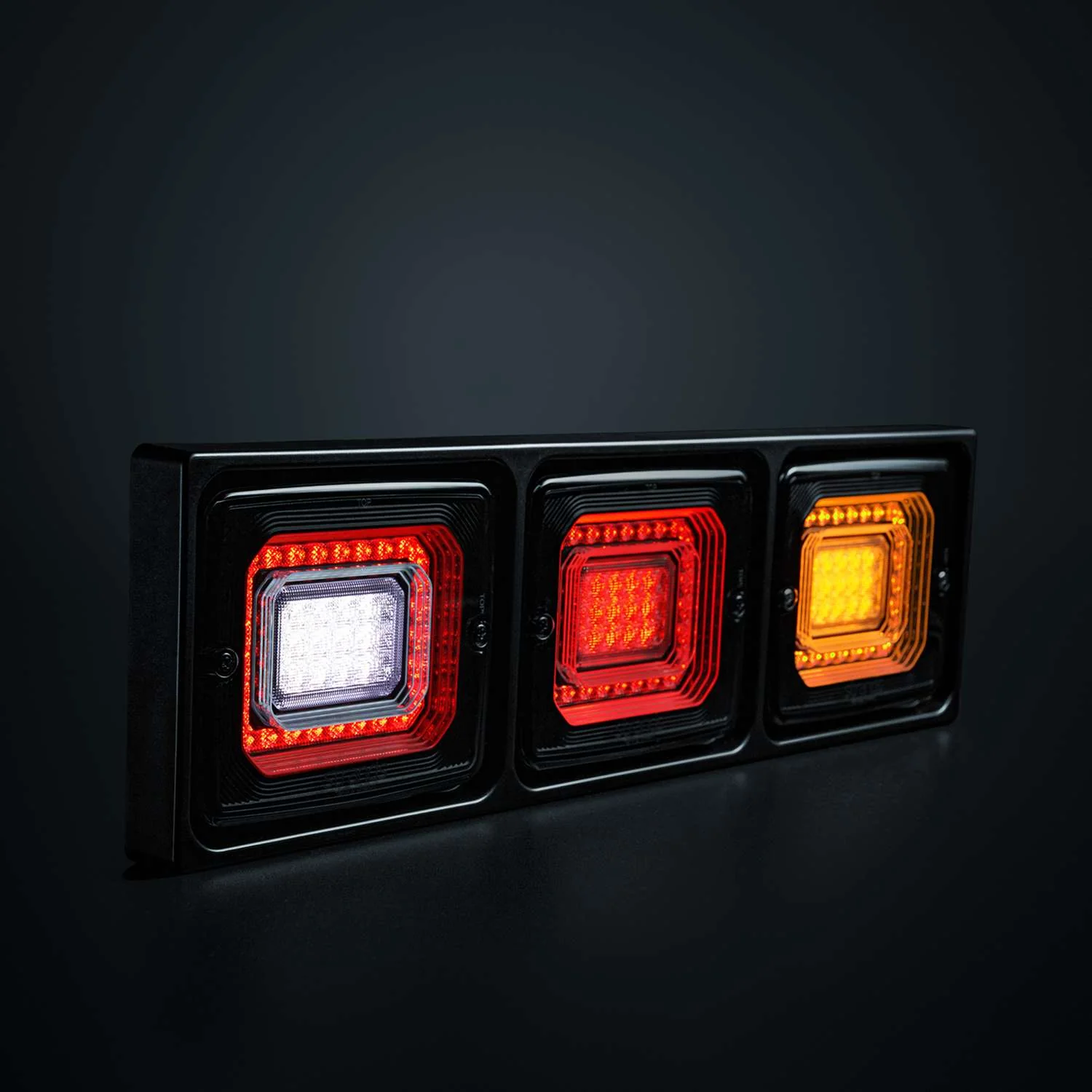 FOR9T ILLUSION REVERSE/FOG LIGHT - Image 10