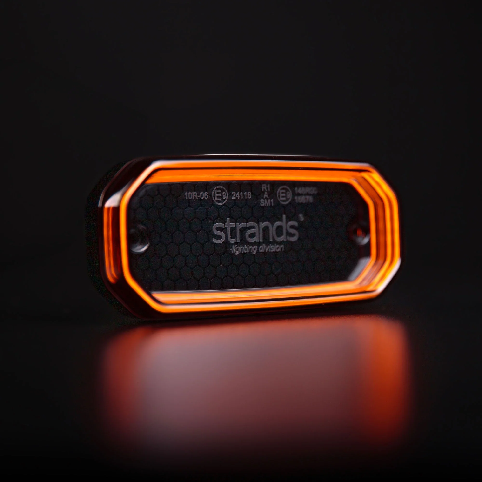 FOR9T SCALE AMBER SIDE MARKER - Image 2