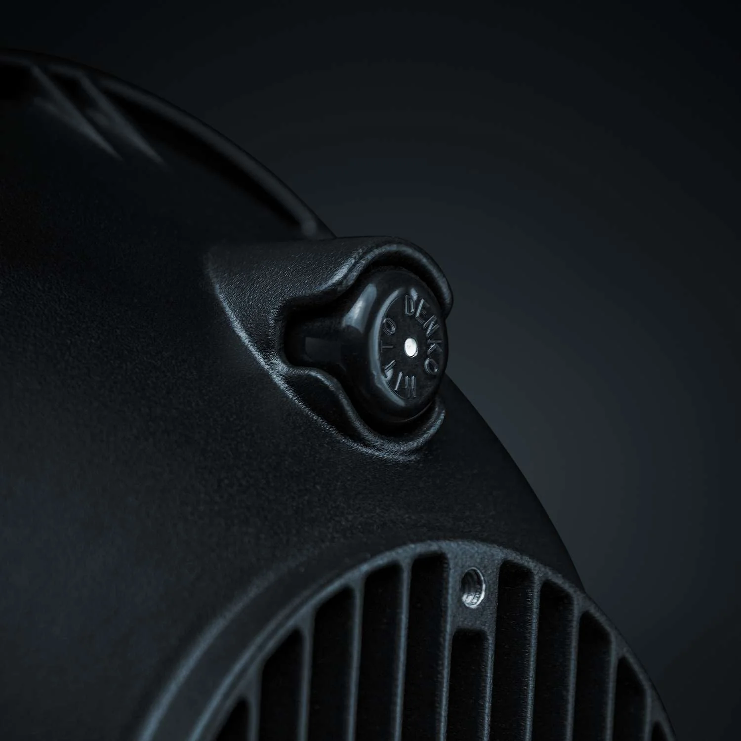 IZE LED OG Driving Light (9") - Image 7